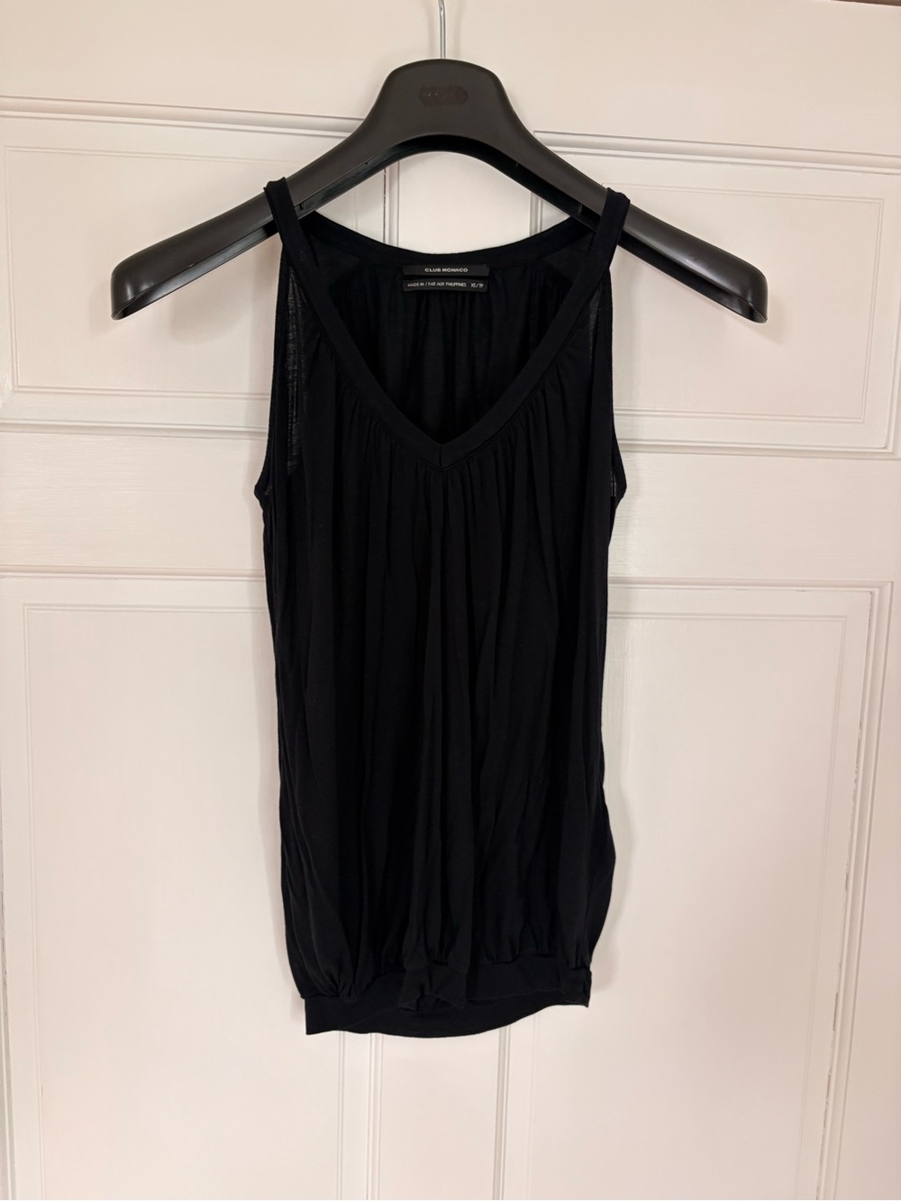Club Monaco Black V-Neck Sleeveless Tank